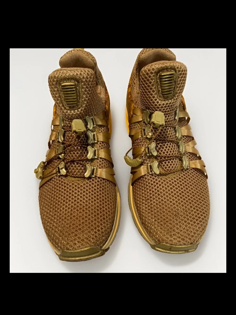 Nike Women’s Shox Gravity “Metallic Gold” Running, AQ8554-700, USA Size 8.5